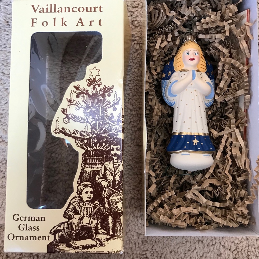 Vaillancourt Folk Art Ornament